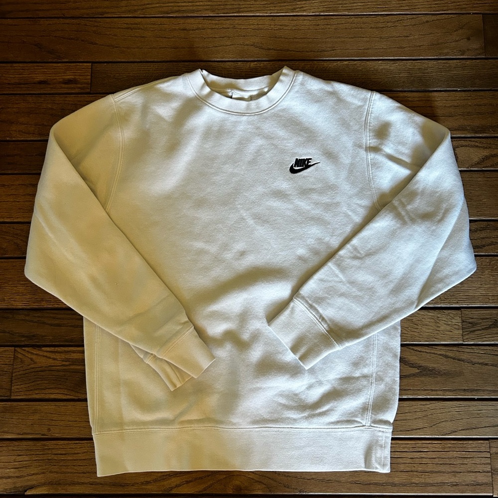 Nike Women's White Crew Neck